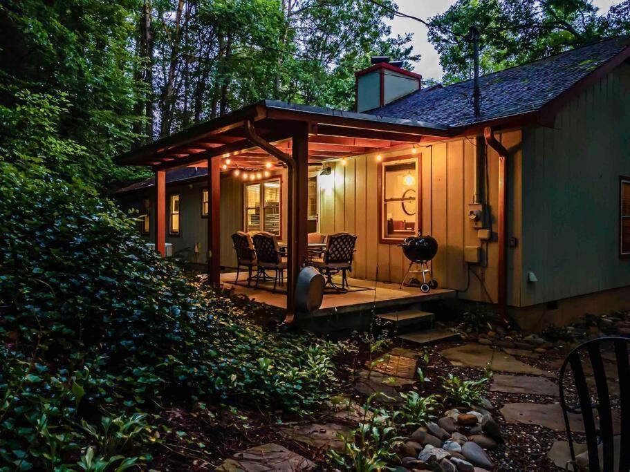 Beautiful Chalet With Fireplace And Large Game Room Gatlinburg Exterior photo